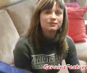 Taika với vú nhỏ, video gai lau xanh làm một massage tuyệt vời cho một phụ nữ da đen