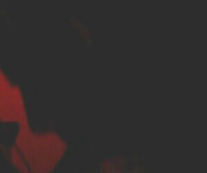 Kira biến thành ung thư và cho phép hahal để fuck mình trên một webcam xvideo lau xanh
