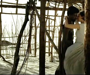 Trẻ đã làm cho một sâu tôi với nhai kẹo cao su trong hình ảnh gái lầu xanh miệng