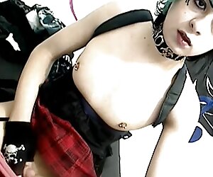 Một người đàn ông với phim sex lau xanh co phu de một dương vật, một cô gái tóc vàng trong đít