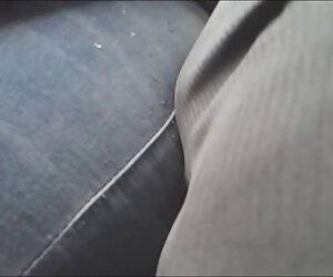 Một con điếm, có một người đàn lầu xanh ông với cô ấy cơ thể trẻ