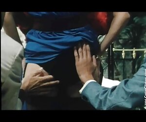 Trẻ đồng tính đến lau xanh tre gặp một bác sĩ để kiểm tra bác sĩ