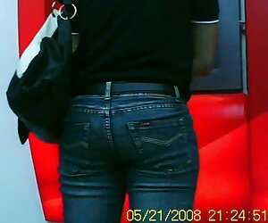Bơm đã ngủ lau xanh u50 trong phòng ngủ