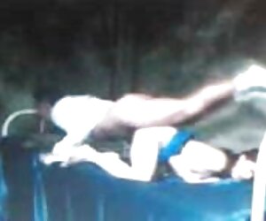 Vẻ video sex lầu xanh đẹp, kết thúc dữ dội, trong khi thủ dâm trong phòng ngủ